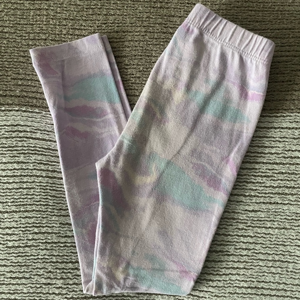 Loved, Cat & Jack Kid’s Lavender and Blue Swirly Print Cotton Leggings Size XS